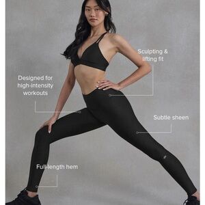 ALO Women's Black high waist airlift Leggings size Small